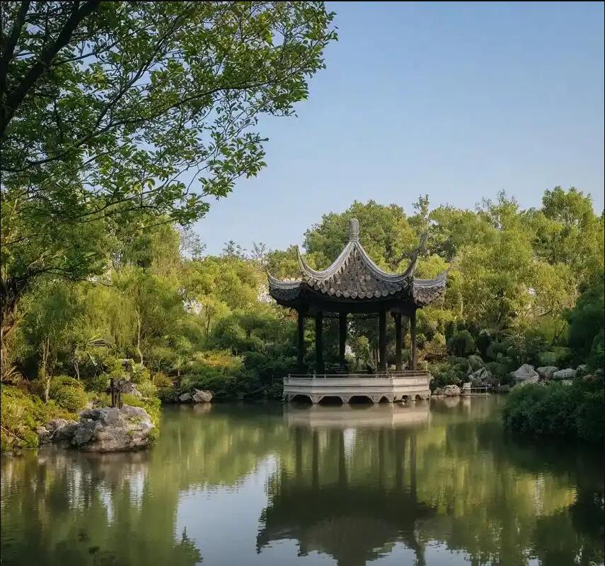 内乡县雨真建筑有限公司